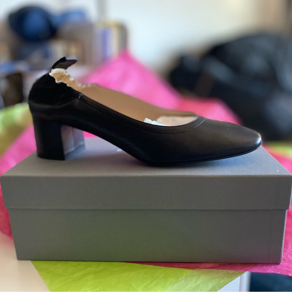 Everlane 2 ½ in  Black Heels